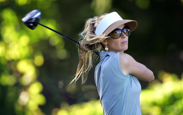 图文-lpga精英赛第一轮 安娜劳森很靓丽