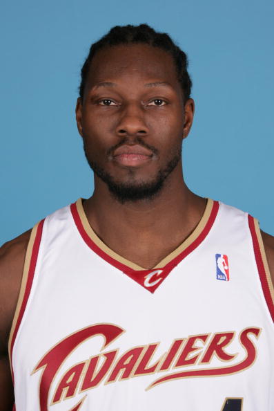 图文新转会球员逐一登场亮相本华莱士投奔骑士