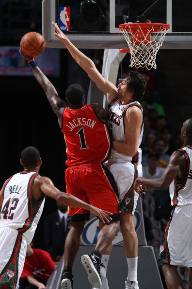 勇士112-114雄鹿博古特奉献大火锅