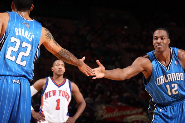 图文-[常规赛]魔术114-102尼克斯 霍华德巴恩斯默契击掌_篮球-nba