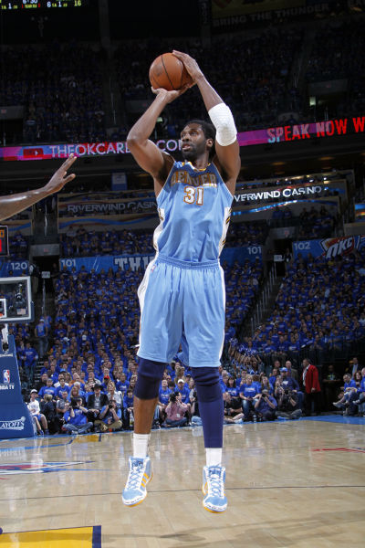 图文季后赛掘金vs雷霆i内内空位跳投