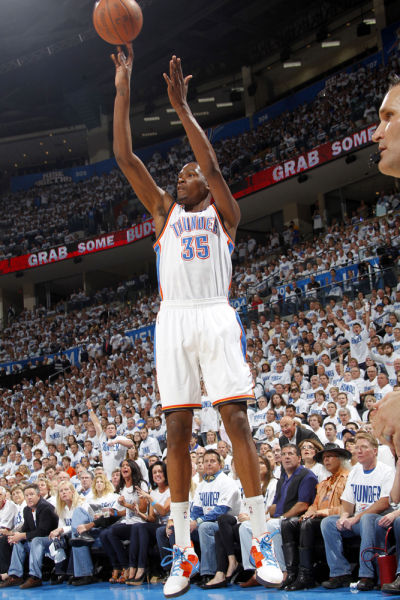 图文季后赛灰熊vs雷霆杜兰特空位跳投