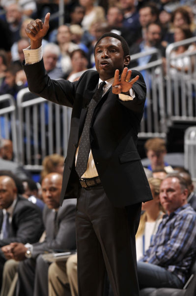 图文常规赛11月10日赛况篮网教练满意表现