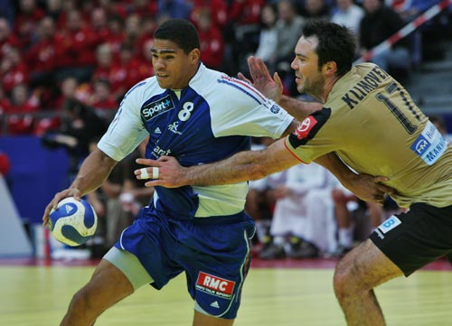 新浪体育讯 北京时间1月27日,欧洲男子手球锦标赛在挪威利勒哈默尔