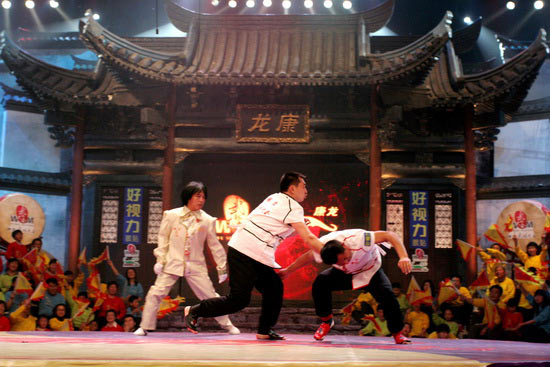 图文-武林大会螳螂拳16进8竞争激烈 杨军张波对决