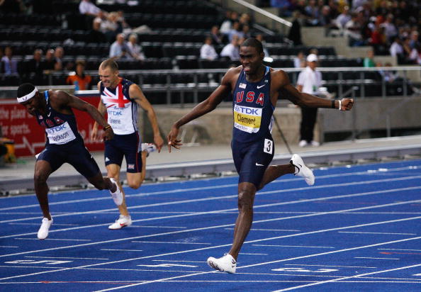 图文-田径世锦赛男子400米栏决赛 最后撞线瞬间