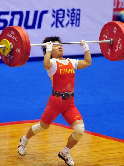 图文女子举重48公斤级湖南杨炼错失冠军