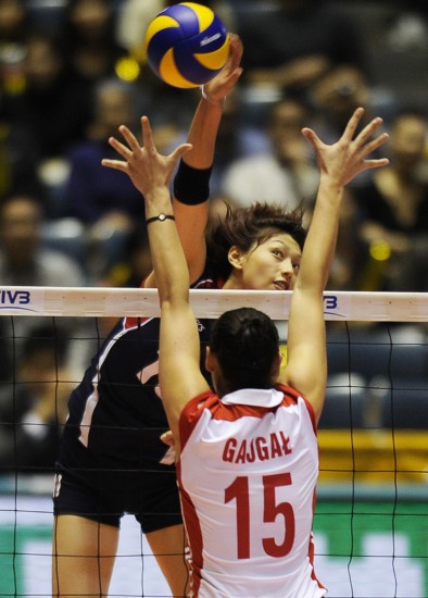 图文-女排世锦赛波兰3-2胜韩国队 金延璟扣球