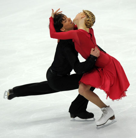 图文花滑世锦赛冰舞自由舞二人缠缠绵绵