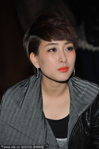 新浪体育讯 北京时间2011年12月1日,孔令辉女友马苏出席电视剧《北京