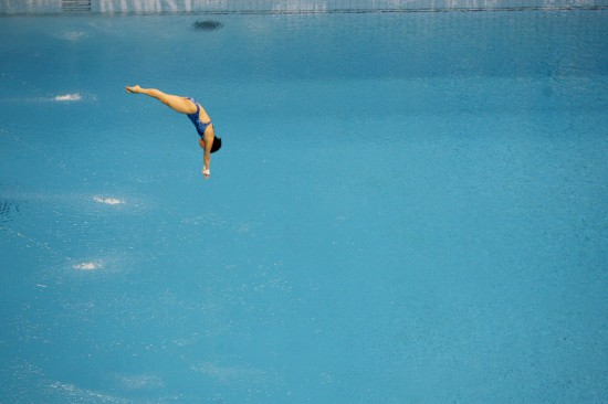 图文跳水系列赛北京站23日赛况陈若琳入水瞬间