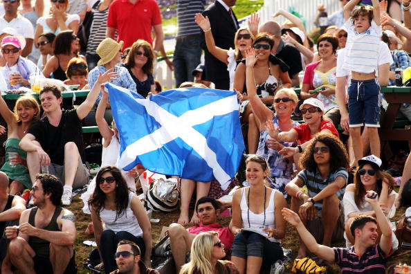 图文温网穆雷苦战四盘逆转特松加苏格兰球迷