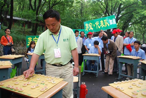 茅山宝华山杯千人棋友会胡荣华李来群出战多图