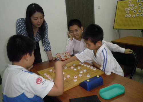 象棋大师刘君图片